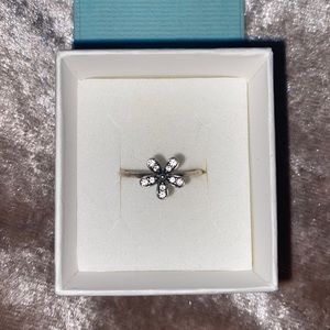 Daisy Ring